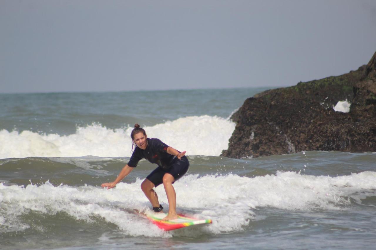 Hostal Puerto Engabao "El Surf Shelter" Экстерьер фото