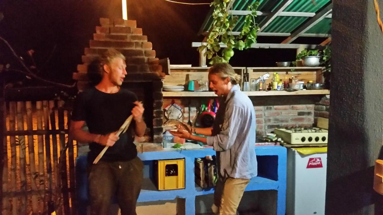 Hostal Puerto Engabao "El Surf Shelter" Экстерьер фото